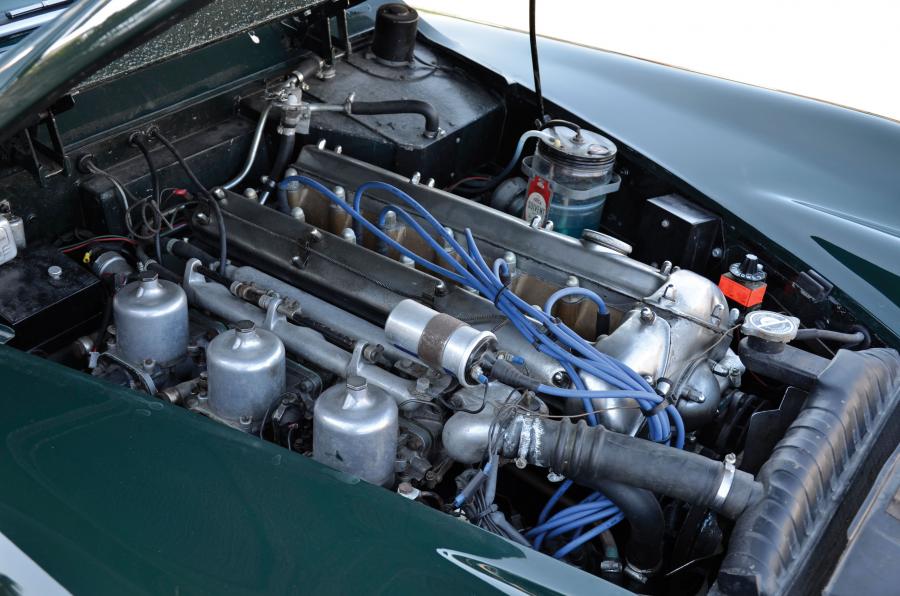  Jaguar XK150 S 3.8 Fixed Head Coupe 1960 года  (фото 6 из 12)